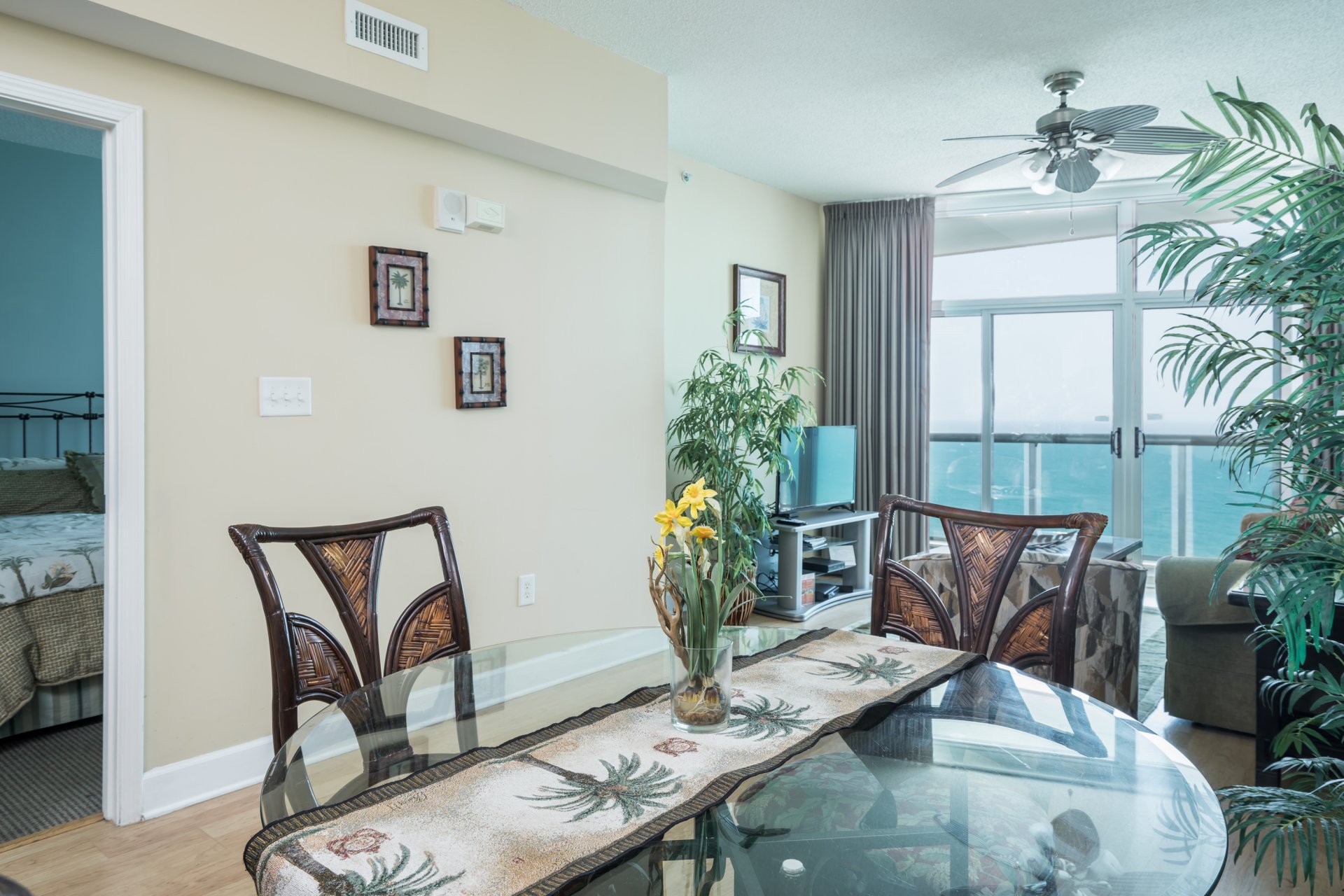 Crescent Keyes PH18 Ocean Front Condo North Myrtle Beach Rental