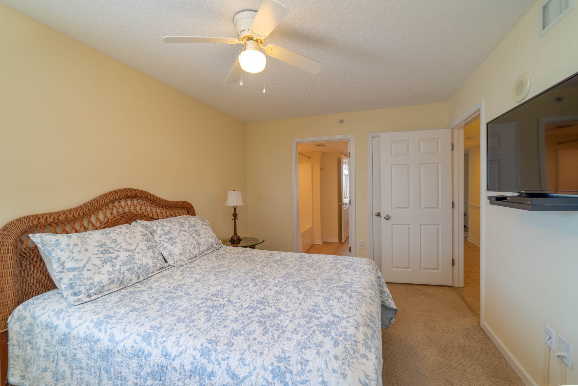 South Shore 1107 Ocean Front Condo North Myrtle Beach Rental