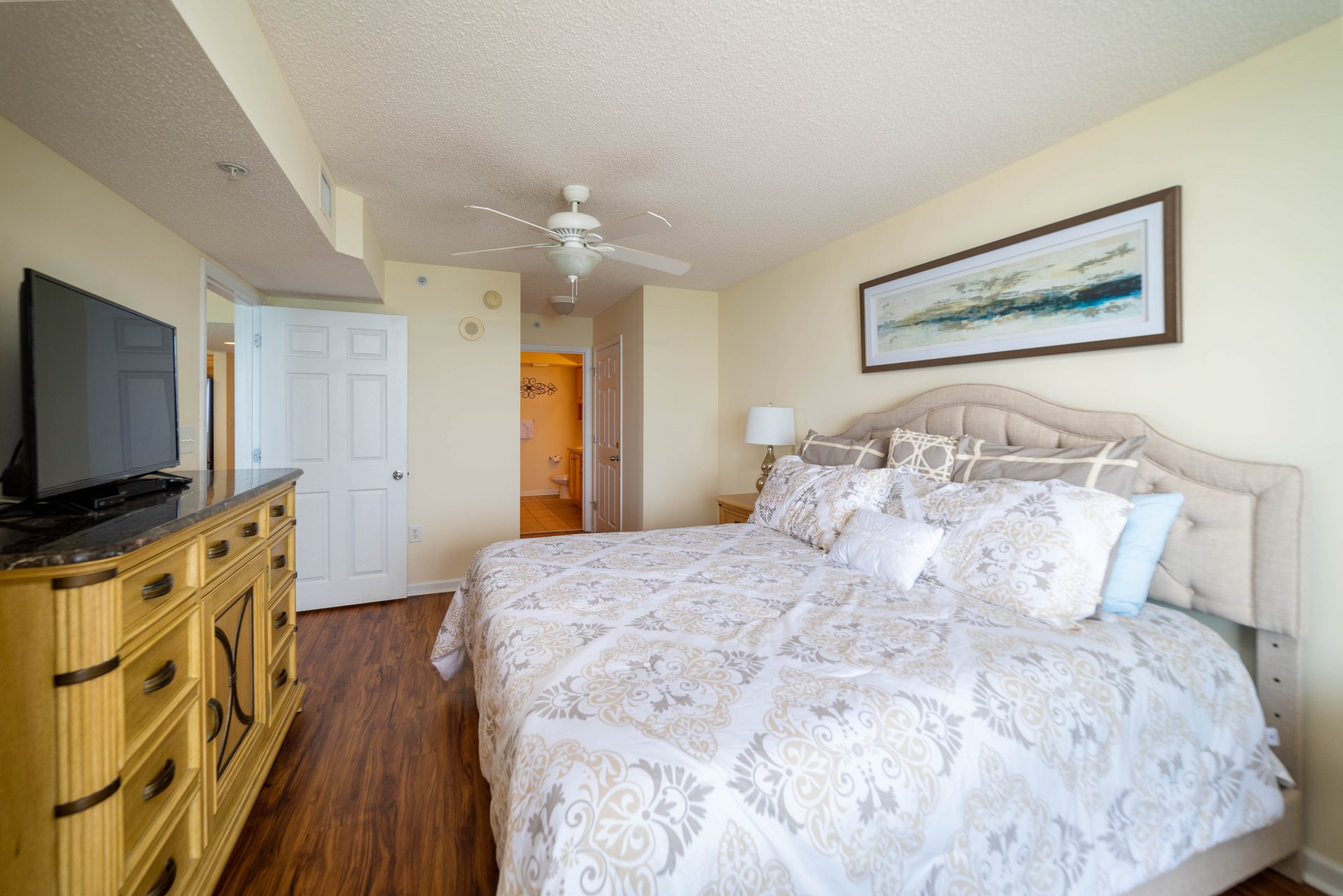 South Shore 1107 Ocean Front Condo North Myrtle Beach Rental