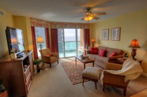 Malibu Pointe living room