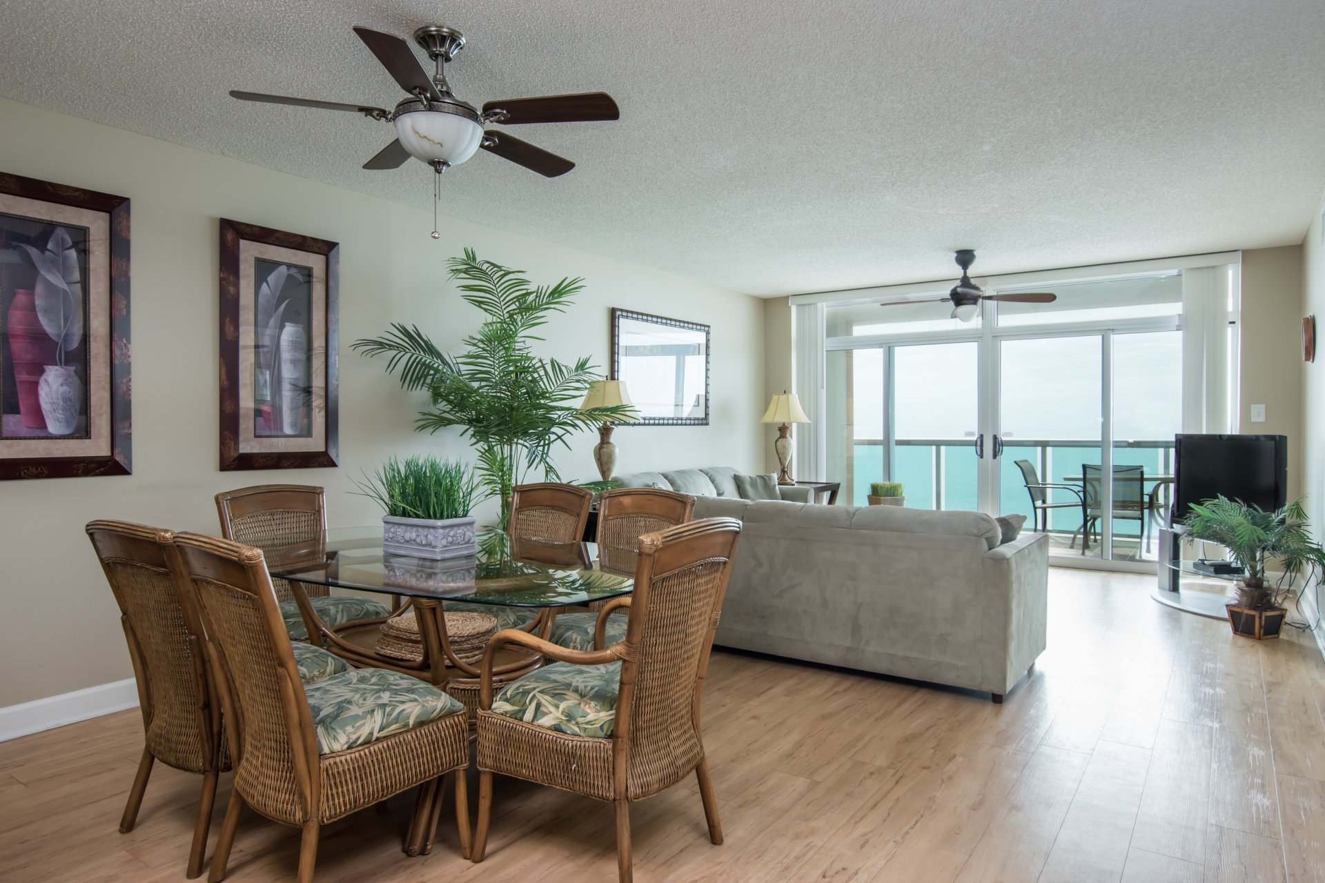 Crescent Keyes 1004 Ocean Front Condo North Myrtle Beach Rental