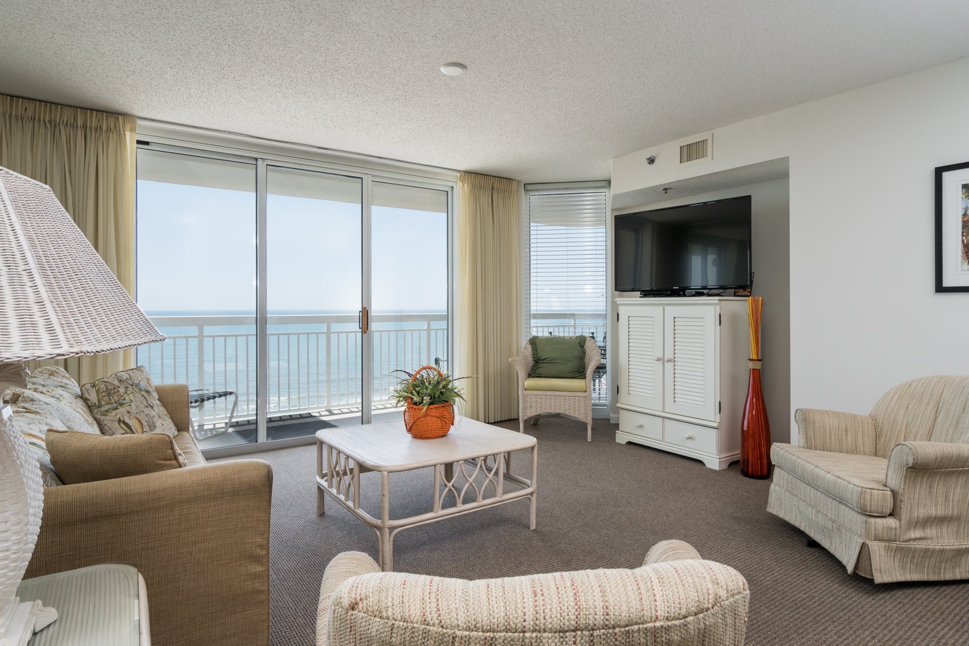Crescent Shores N. 904 Ocean Front Condo North Myrtle Beach Rental