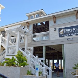 Yacht Club Villas Beach Cabana