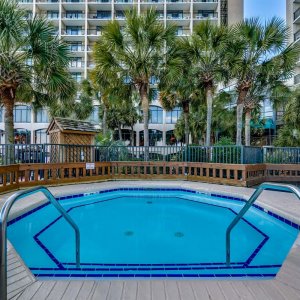 Beach Cove Hot Tub