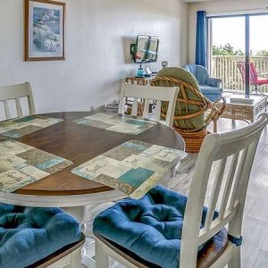 Coastal Dunes Dining Room