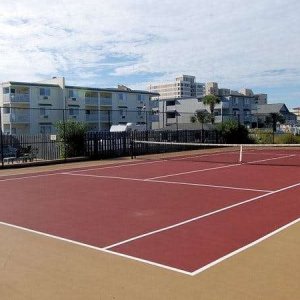 Inlet Point Villas Tennis Court
