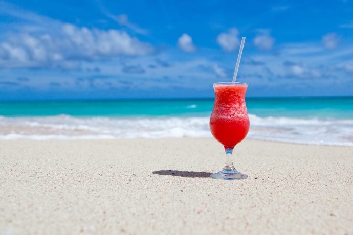3 Tasty Cocktails To Enjoy On Your North Myrtle Beach Condo Balcony